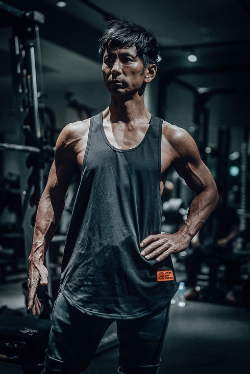 【着心地サラサラ】背中を魅せろ! トレーニング タンクトップ Yバックモデル