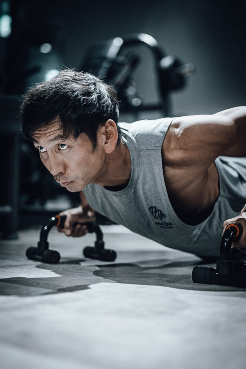 【宅トレでたくましい胸を作る】プッシュアップバー