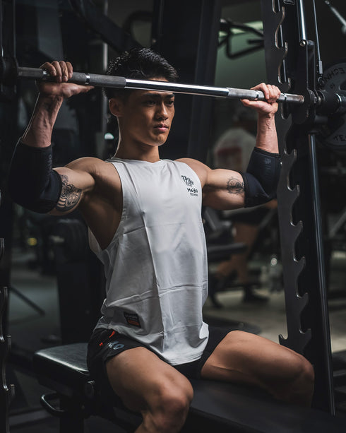 【初心者にも嬉しい肉厚クッション】強伸縮 エルボースリーブ(肘サポーター) Elbow Sleeves