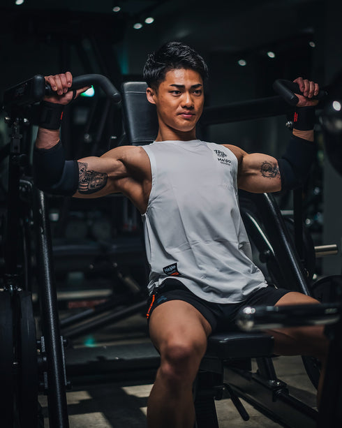 【初心者にも嬉しい肉厚クッション】強伸縮 エルボースリーブ(肘サポーター) Elbow Sleeves