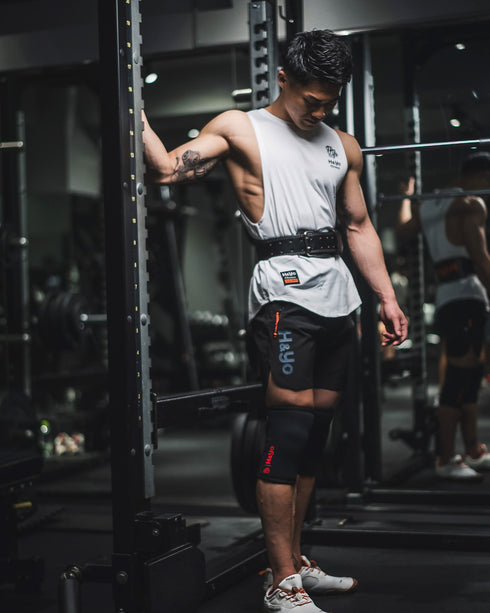 【初心者にも嬉しい肉厚クッション】強伸縮 ニースリーブ(膝サポーター)Knee Sleeves