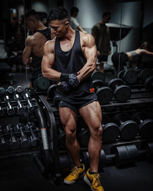 【着心地サラサラ】背中を魅せろ! トレーニング タンクトップ Yバックモデル