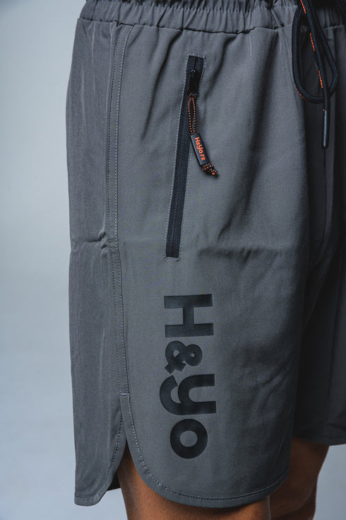 【万能ストレッチ素材】あらゆる動きに対応する ランニング ハーフパンツ