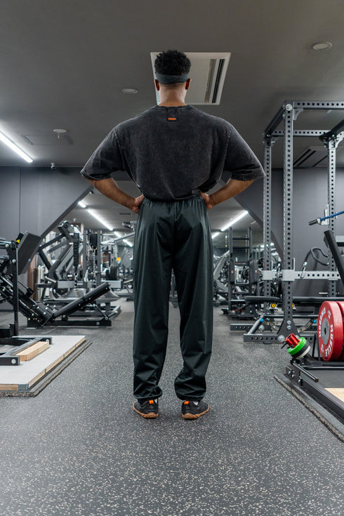 【圧倒的・発汗力】サウナスーツ 有酸素の効率UPに