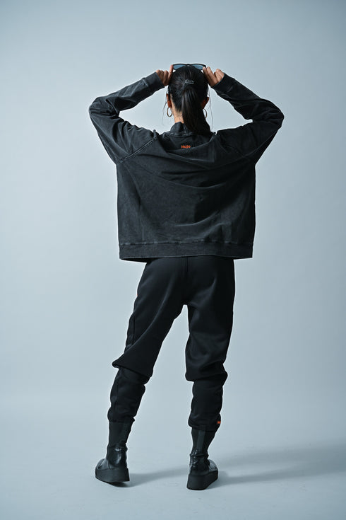 【ストレッチデニム風】アスレジャー ハイネックスウェット【ストーンウォッシュ】