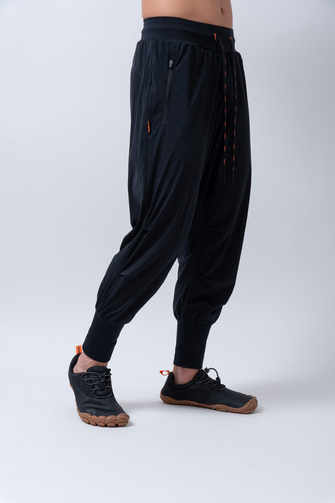 【鬼ストレッチ】 フレキシブルなハイリブジョガーパンツ