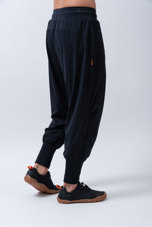 【鬼ストレッチ】 フレキシブルなハイリブジョガーパンツ